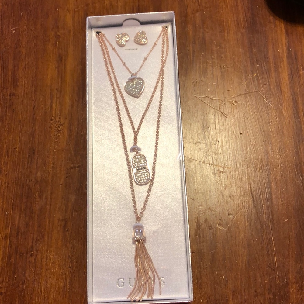 NIB Guess Layered Jewelry Set